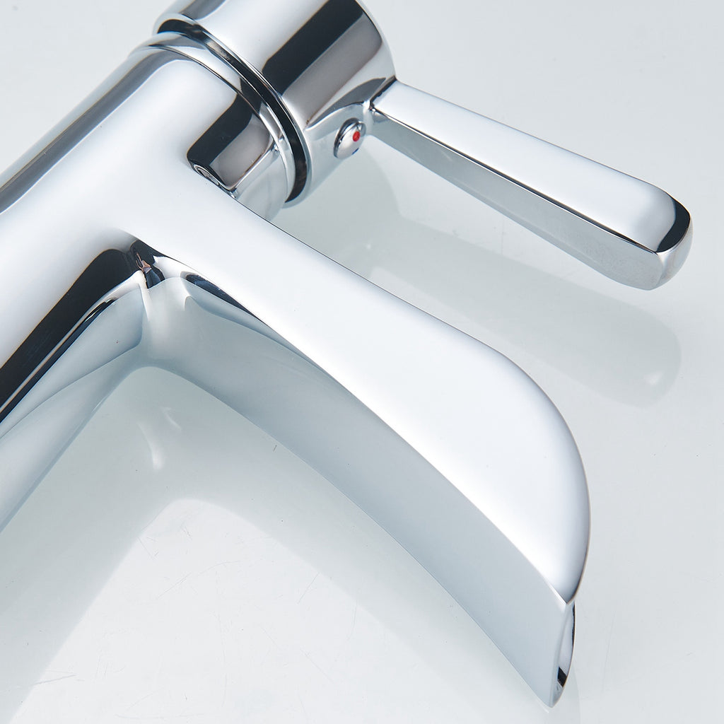 Single-Handle Low-Arc Bathroom Faucet With Pop-up Drain In Polished Chrome